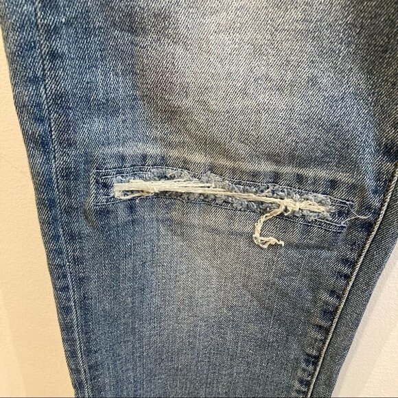 SAINT LAURENT PARIS Sz 32 Slim Leg Distressed Knees Made in Japan Mid-Wash Jeans - Picture 3 of 12